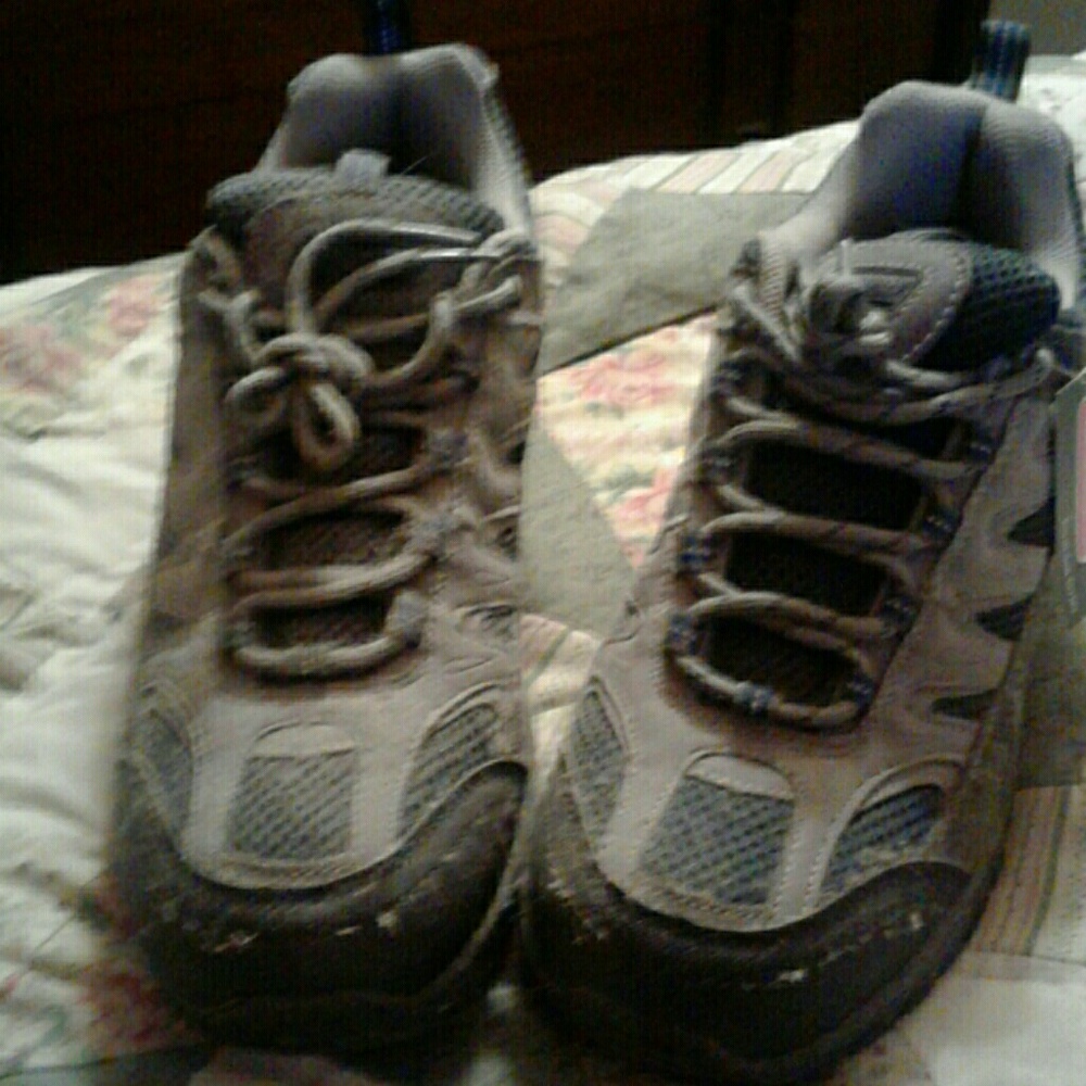 Brand new shoes men's